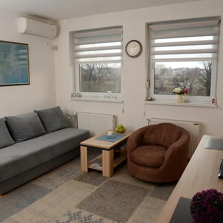 Xenia Apartment
